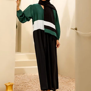 Vestido Largo Islámico Elegante Abaya para Mujer, Talla Grande, Color Personalizado 2026, Secado Rápido, Transpirable, Servicios OEM en Oferta - Product Image 1