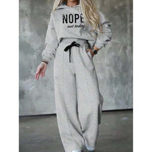 Completo due pezzi da donna a maniche lunghe con stampa '<span class=keywords><strong>Nope</strong></span>' e vita a costine, 29396 - Grigio - Product Image 1