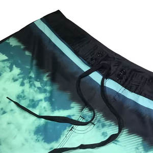 Pantalones Cortos Deportivos Duraderos para Hombre, Ligeros, Flexibles, de Algodón, con Logotipo Personalizado, Diferentes Colores, Sólidos, Antiarrugas, de Lona, Corte Medio - Product Image 3