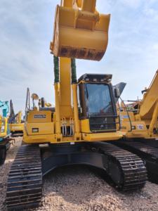 Excavatrice Komatsu PC220-8 d'occasion, matériel d'occasion, excavatrice sur chenilles, Komatsu PC200, Komatsu PC210, Komatsu PC240 - Product Image 2