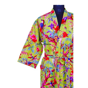 Kimono Largo de Mujer 100% Algodón, Ecológico, con Estampado Floral Kantha, Túnica de Invierno, Tejido Étnico Tradicional Indio Hecho a Mano, Cuello en V - Product Image 4
