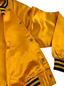 OEM chaqueta de béisbol de satén de alta calidad para mujer cuello vuelto recortado estilo Letterman bordado genuino corto transpirable - Product Image 2