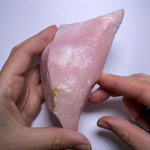 Ópalo Peruano Rosa Natural, Gema Suelta, Corte Ovalado, Alta Calidad, Certificado IGI - Product Image 2