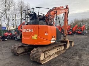 EXCAVADORA HIDRÁULICA USADA ZX135US-6 DE 13 TONELADAS, PRECIO BAJO, MOTOR ISUZU - Product Image 3