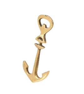 Abrebotellas de metal de latón de diseño moderno, abridor de bebidas económico para vino y bar con patrón en relieve a la venta - Product Image 6