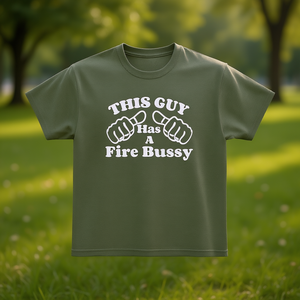 T-shirt This Guy Has A Fire Bussy, maglietta unisex a girocollo a maniche corte, divertente maglietta con meme - Product Image 3