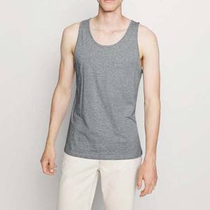 Débardeurs de musculation gris pour hommes Gilet de gymnastique en coton polyester Chemise d'entraînement sans manches Muscle Fit Training Débardeurs pour hommes Adultes - Product Image 1