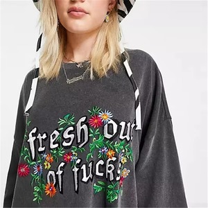 Camiseta de verano de gran tamaño transpirable personalizada de alta calidad 100% algodón estilo casual con estampado de logotipo técnicas lavadas camiseta para mujer - Product Image 2