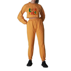 WLKY INTERNATIONAL Sweat à capuche court pour femme, design unique, respirant, imprimé yoga uni, streetwear, nouvelle arrivée - Product Image 1