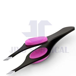 Juego de pinzas para cejas BeautyTrack Rosa profesional de alta calidad, superventas, pinzas para el cabello INCLINADO DE ACERO INOXIDABLE - Product Image 2