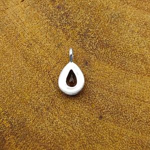 Colgante de luz de plata delicada al por mayor, piedras preciosas de cuarzo ahumado Natural, piedra facetada, regalo para niños, encanto, incrustación de ajuste de bisel - Product Image 4