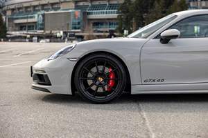 2022 718 Cayman GTS 4.0 ~7,100 ไมล์, เกียร์ธรรมดา 6 สปีด, เครื่องยนต์ 394 แรงม้า แบบ Flat-6, ไม่ได้ดัดแปลง - Product Image 4