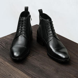 รองเท้าหนังคุณภาพสูงสำหรับผู้ชาย  ทำจากหนังหมู  พร้อมเคลือบกันน้ำและพื้นรองเท้าแบบยืดหยุ่น  เหมาะสำหรับใส่ในโอกาสทางการ - Product Image 4