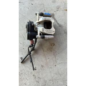 คาลิปเปอร์เบรกหลังขวา สำหรับรถจี๊ป เรเนเกด ซีรีส์ (18>) รุ่น 55611C - Product Image 5
