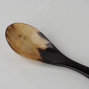 Juego de cubiertos de cabeza plateada de acero inoxidable con asas de hueso dorado Vajilla elegante para restaurantes y uso en la cocina - Product Image 5