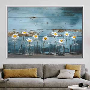 Tableau sur toile élégant motif marguerite : design floral imprimé en bouteilles, toile encadrée blanche - Product Image 1