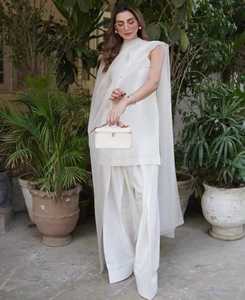 Vestido Tradicional Pakistaní Farshi Shalwar de Seda Bordado a Mano con Cintura Natural, Ropa Casual para Mujer, Ropa Étnica, Vestimenta Cultural - Product Image 3
