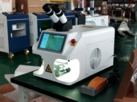 Nouvelle mini machine de soudage au laser à fibre 200W, soudeuse par points de haute précision, facile à utiliser pour la réparation de bijoux en or et en argent