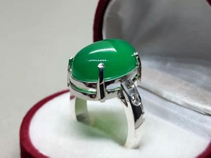 Bague classique en argent sterling 925 faite à la main en pierre précieuse d'onyx vert naturel serti de lunette ovale pour les fiançailles d'anniversaire de mariage - Product Image 3
