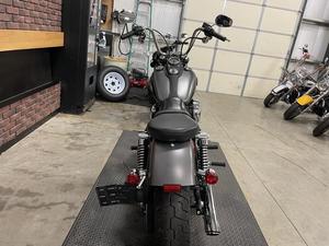 Harley Davidson Street Bob d'occasion de 2017 disponible à la vente - Product Image 6