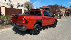 ขายรถ Hilux SUV ปี 2025 เกียร์ออโต้ เครื่องยนต์เบนซิน <4 ลิตร มาตรฐานไอเสียยูโร 2 วิ่ง 75-100 พันไมล์ เบาะหนัง หลังคาซันรูฟ - Product Image 3