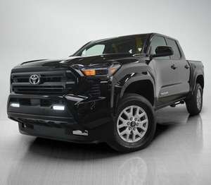Toyota Tacoma SR5 Double Cab 4WD 2024 - Product Image 1
