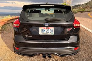 FORD Focus ST d'occasion 2017 - Product Image 5
