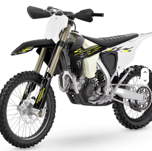 Recién llegados: Motocicletas de cross con motor de cuatro tiempos TF450 C y TF250 C 2026 - Product Image 1