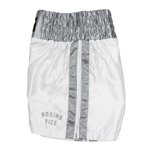 Short de boxe personnalisé pour femme avec graphiques sublimés Services de marque OEM et construction en satin durable - Product Image 4
