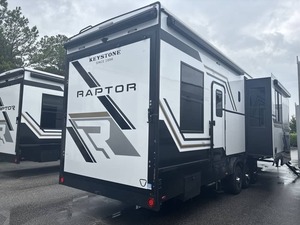 FOURNISSEUR DE NOUVELLES REMORQUES DE CAMPING KEYSTONE RAPTOR 441 2026 À VENDRE POUR LE CAMPING ET LES VOYAGES - Product Image 6