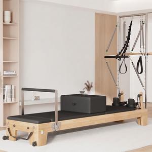 Reformer de Pilates Comercial con Torre, Máquina de Pilates de Madera con Tabla de Salto y 6 Resortes Ajustables - Product Image 2