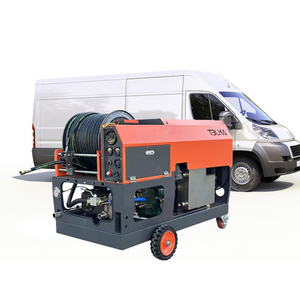 Le <span class=keywords><strong>moteur</strong></span> <span class=keywords><strong>diesel</strong></span> de nettoyage d'égout à quatre cylindres Amjet est livré en standard avec 50 mètres de tuyau avec quatre buses 2/1 - Product Image 4