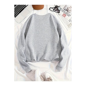 Felpa Oversize Unisex organica con stampa tarocchi per l'inverno - Product Image 1