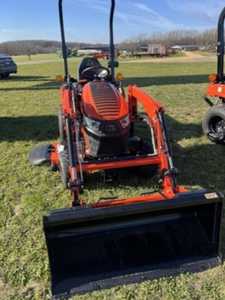 OFERTA DE FÁBRICA 2025 BAD BOYY 1022H Tractor y cargador a precio barato - Product Image 3