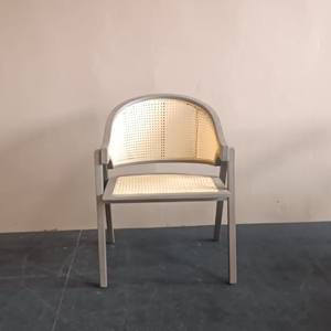 Sillas de Jardín AGATHA de la Mejor Calidad, Respaldo de Ratán y Estructura de Madera, Sillas de Comedor de Diseño Minimalista por Rachel Natalie - Product Image 2