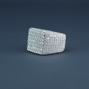 Anillo de hip hop de oro blanco de 14 quilates totalmente cubierto de diamantes cultivados en laboratorio con diamantes de claridad VVS - Product Image 3