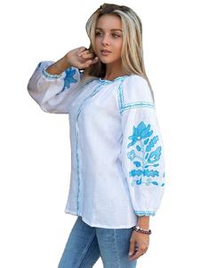 เสื้อเบลาส์ยูเครนปักลายดอกไม้แขนบอลลูนคอวีแต่งพู่เสื้อคลับยูเครน - Product Image 1