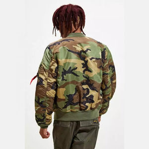 Veste universitaire en satin décontractée et élégante pour hommes, solide, manches longues, broderie, camouflage, poche imprimée par sublimation, état neuf - Product Image 2