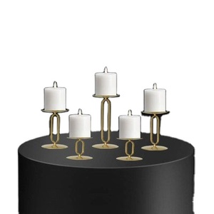 Portavelas de metal diseño atractivo mesa de comedor portavelas decorativo a precio competitivo Por proveedores indios - Product Image 1
