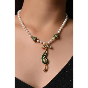 Kundan Meenakari perle pendentif ensemble diamant Zircon classique plaqué or fin pour mariages fêtes cadeaux avec papillon Design - Product Image 4