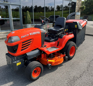 Kubota G261-Cortacésped de 42 pulgadas, Tractor de césped, tractor de césped - Product Image 1