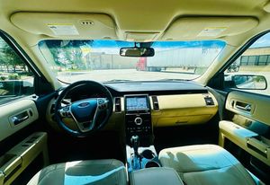 FORD FLEX 2017 LIMITED perfectamente USADO Disponible tanto en la derecha como en la izquierda - Product Image 4