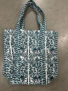 Traditionnel indien Kantha matelassé numérique imprimé Floral femmes sac fourre-tout taille personnalisée décontracté à la mode haute qualité accessoire de mode - Product Image 4