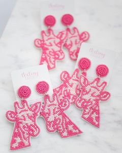 Boucles d'oreilles brodées géométriques - Product Image 5