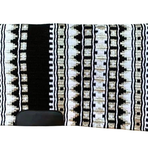 Manta de sillín de espectáculo occidental de alta calidad hecha a mano en la India con relleno de lana para distribuidores de exportación vendedores en línea - Product Image 1