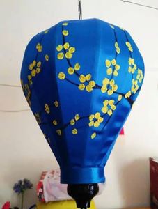 Lanterne en soie Hoi an artisanat en bambou de taille personnalisée pour l'éclairage décoratif de café ou de restaurant à la maison par VIET FARGIMEX - Product Image 3