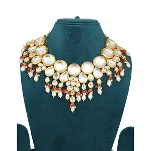 Ensemble de collier de mariée vintage plaqué or Kundan avec perles blanches, bijoux fins de luxe pour mariage, pour femme - Product Image 3