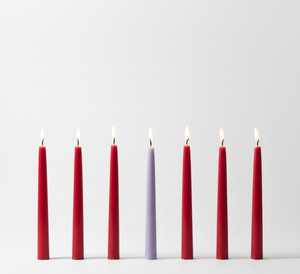 Velas Cónicas de Cera de Soja Hechas a Mano - Forma Clásica y Delgada, Sin Humo, para Cenas Formales, Decoración Navideña del Hogar y Eventos Elegantes - Product Image 1