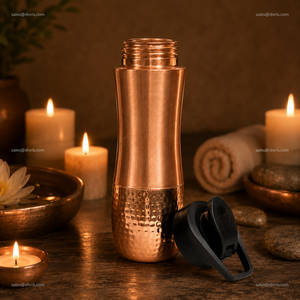 Bouteille d'eau en cuivre 1000 ml, finition martelée, réutilisable, couvercle de voyage inclus, design minimaliste, vaisselle en métal - Product Image 2