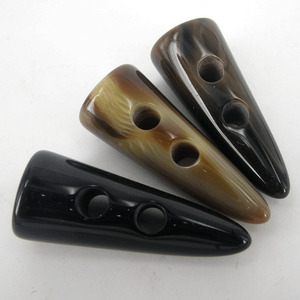 Botón de cuerno natural, artesanías hechas a mano, la mejor calidad, 2 agujeros, abrigo de cuerno, botón de ropa, venta al por mayor, hecho a medida - Product Image 5